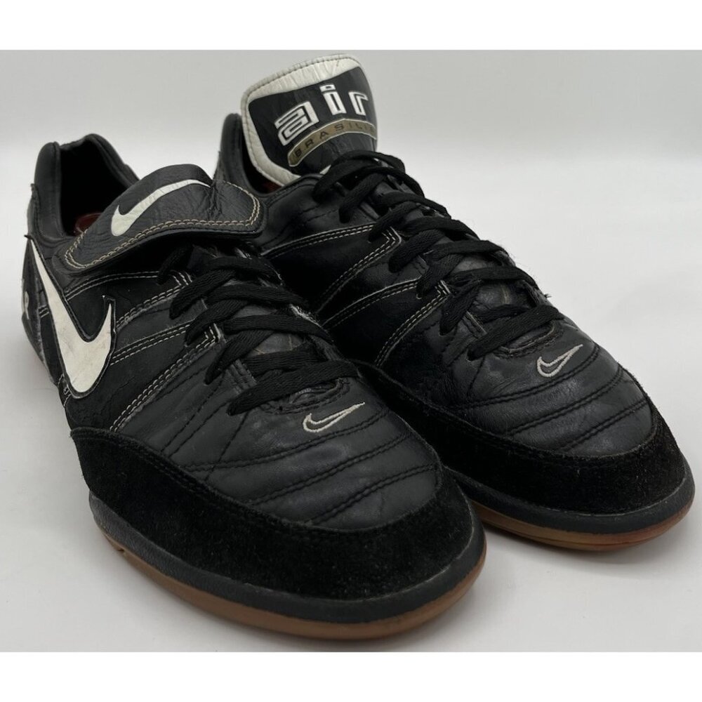 Vintage Nike Air Brasilia 2 TR Indoor Soccer Futsal Shoes Boots Men’s Size 12